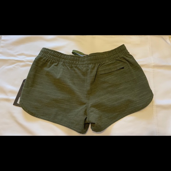 Outdoor/Hiking shorts NWT - Picture 2 of 4